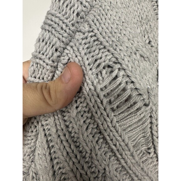 Aéropostale Women’s Light Gray Cable Knit Sweater Size L Cozy Pullover - Picture 7 of 10